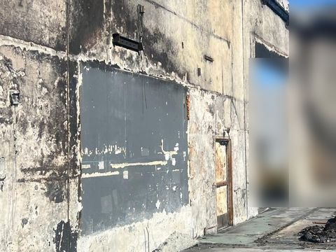 Fire-damaged interior walls, Fremont